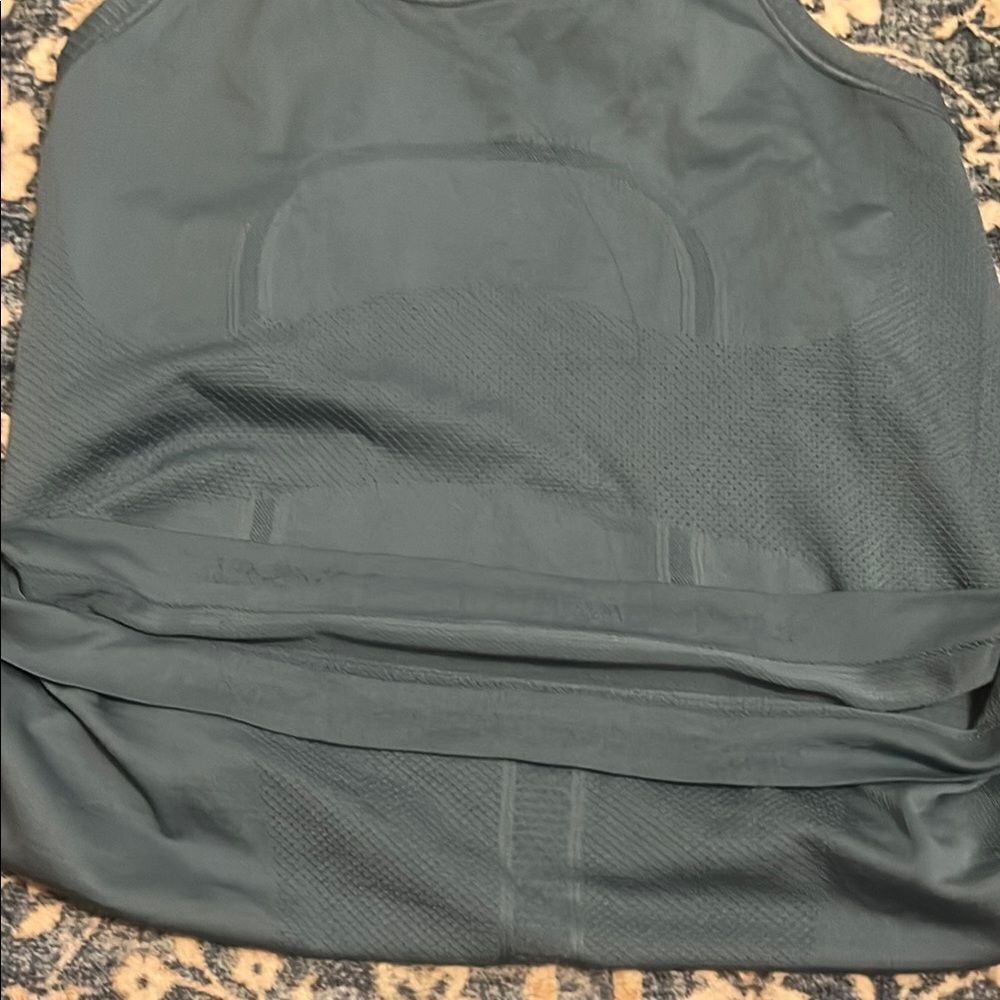 Lululemon Athletic Blue Tank Top Athleisure Gym Workout Yoga Hiking - Picture 8 of 11